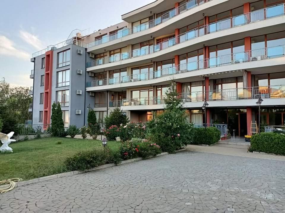 Sun Wave Exclusive Apartment Sveti Vlas Luaran gambar